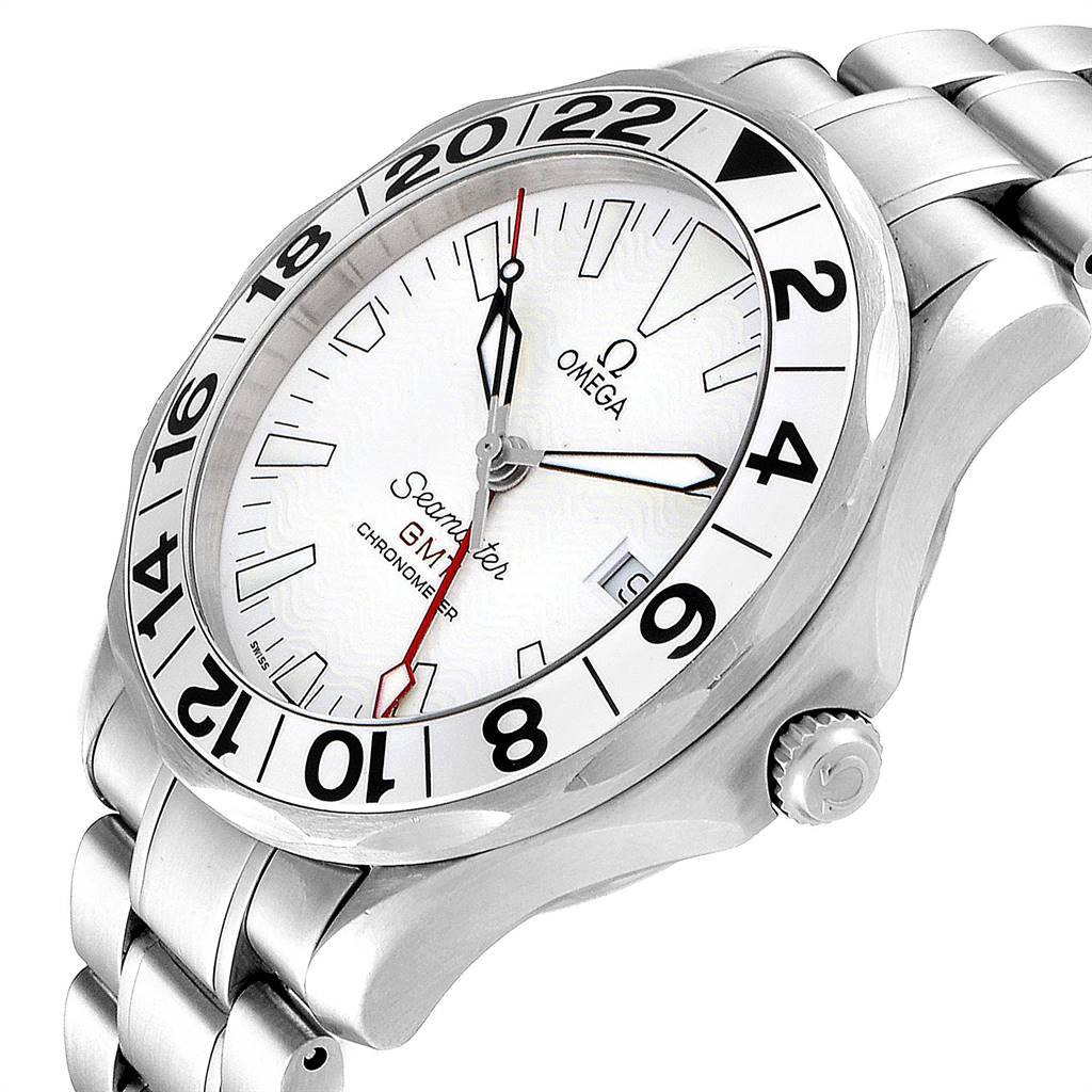 The image shows an angled view of the Omega Seamaster 2538.20.00 Men's Stainless Steel White Dial 2538.20.00 Men's Stainless Steel White Dial watch, highlighting the face, bezel, crown, and part of the bracelet.