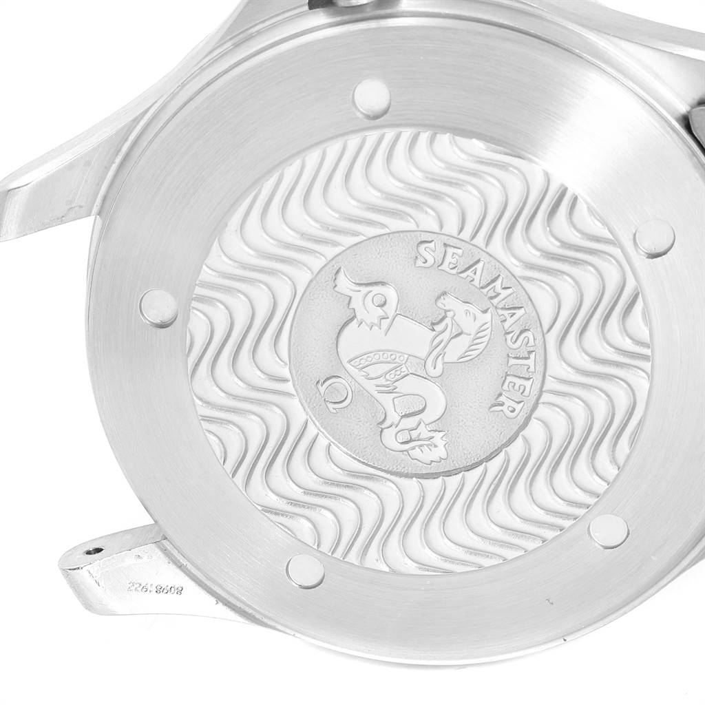 The image shows the case back of an Omega Seamaster 2538.20.00 Men
s Stainless Steel White Dial 2538.20.00 Men
s Stainless Steel White Dial watch, featuring the engraved Seamaster logo.