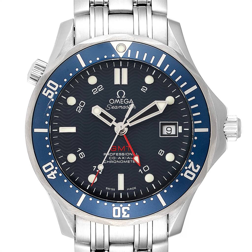 This Omega Seamaster 2535.80.00 Men
s Stainless Steel Blue Dial 2535.80.00 Men
s Stainless Steel Blue Dial watch is shown from a front angle, displaying its dial, bezel, and part of the stainless steel bracelet.