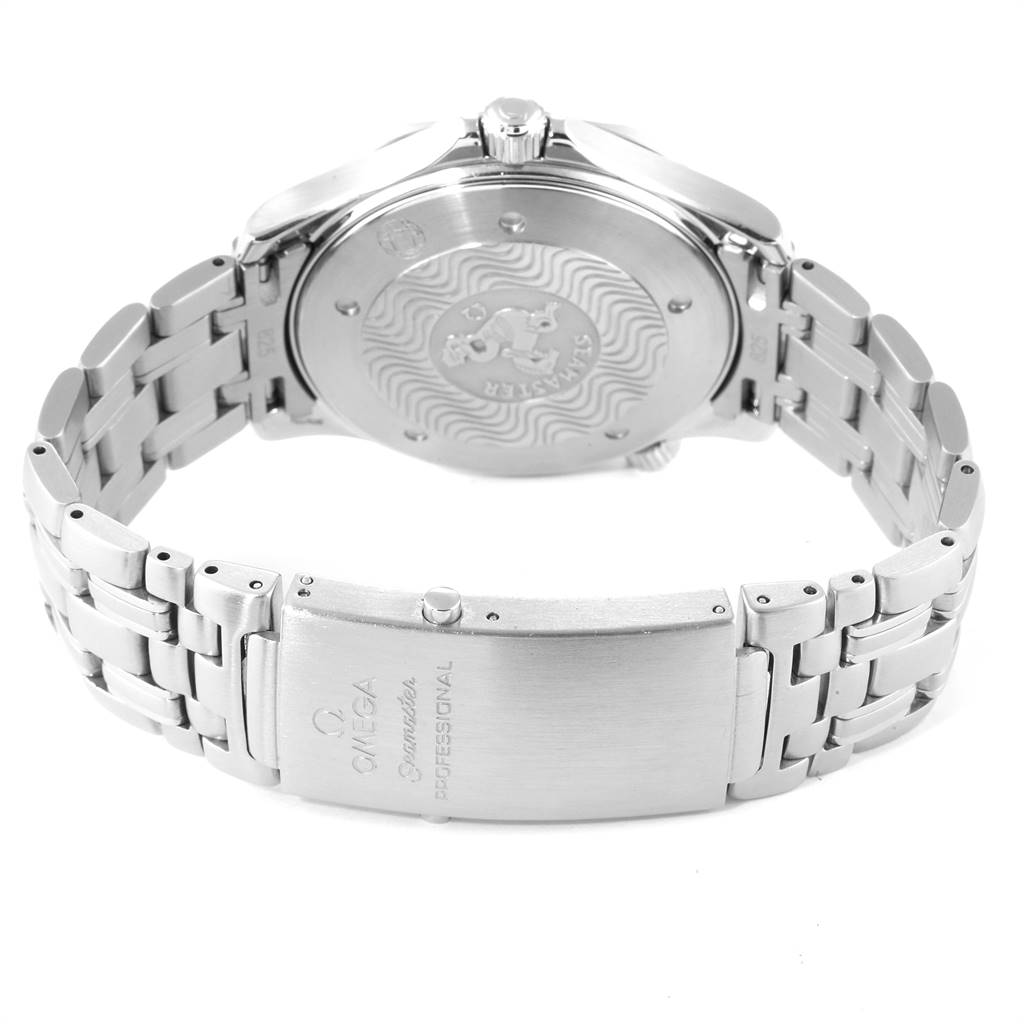 The image shows the back of an Omega Seamaster 2541.80.00 Men
s Stainless Steel Blue Dial 2541.80.00 Men
s Stainless Steel Blue Dial watch, focusing on the case back and bracelet.