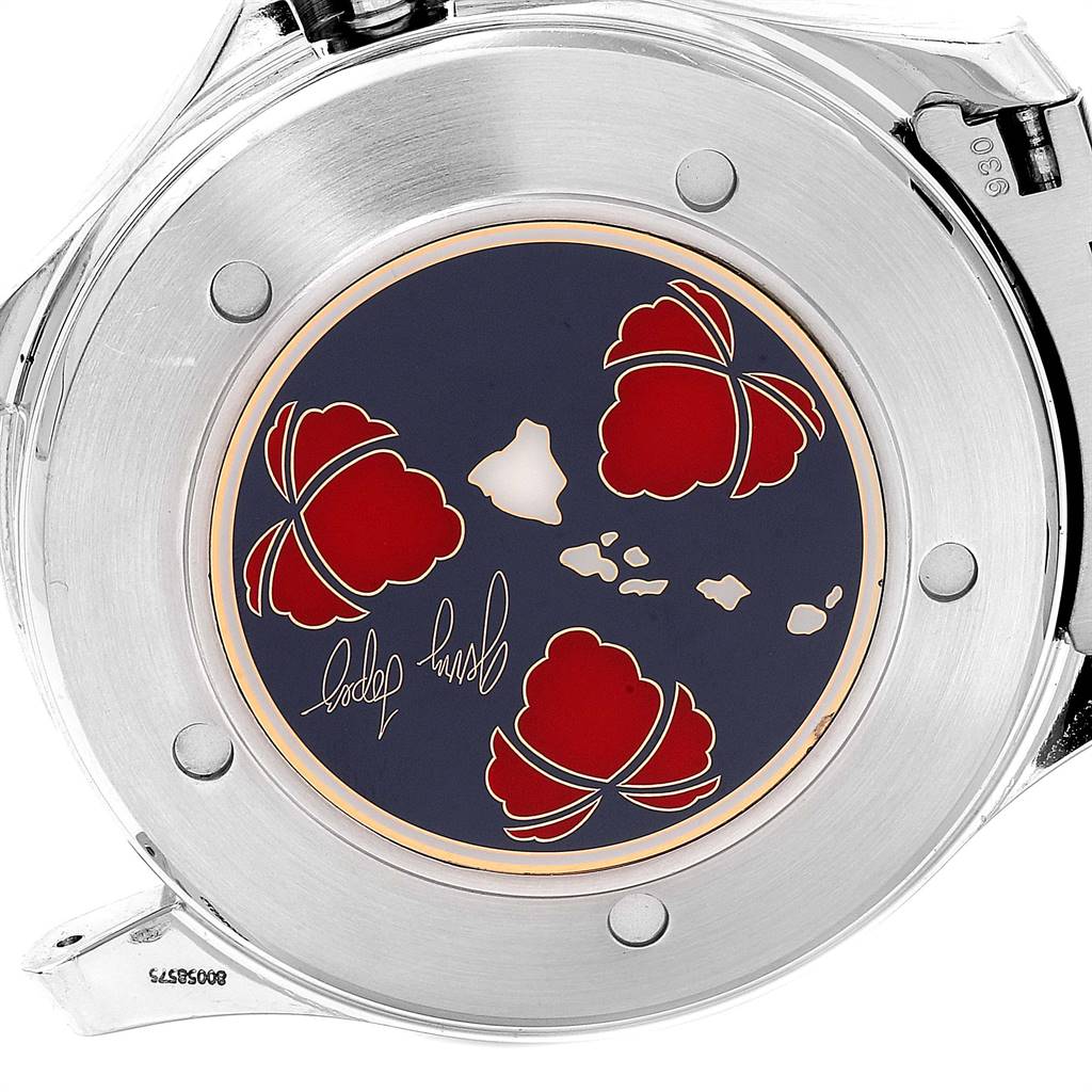 The image shows the case back of an Omega Seamaster 2536.50.00 Men
s Stainless Steel Black Dial 2536.50.00 Men
s Stainless Steel Black Dial watch, featuring decorative artwork and inscriptions.