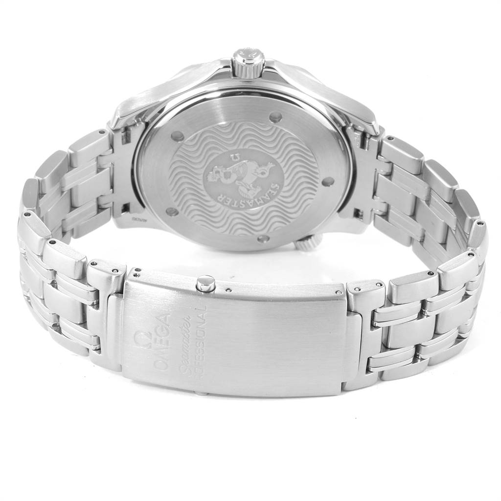 The image shows the back case, crown, and bracelet with the clasp of the Omega Seamaster 2531.80.00 Men
s Stainless Steel Blue Dial 2531.80.00 Men
s Stainless Steel Blue Dial watch.