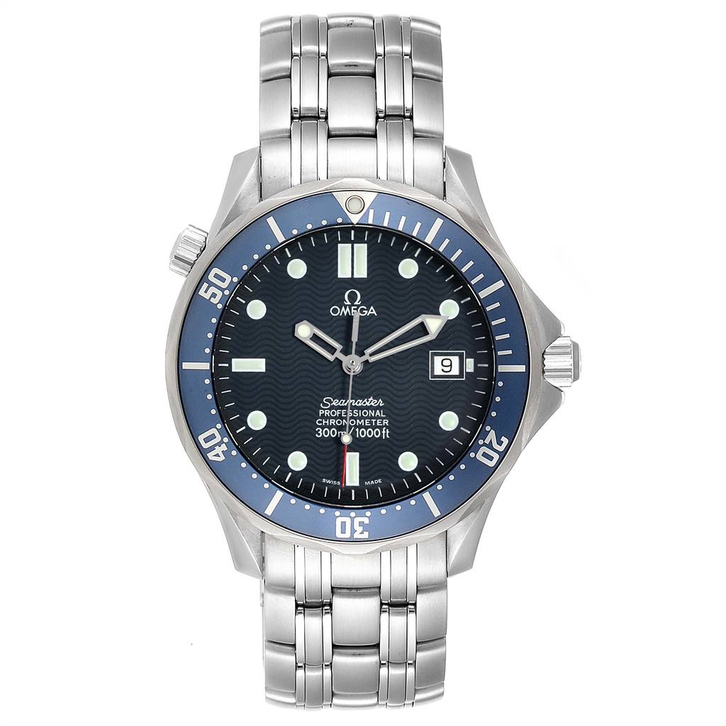 The image shows a front view of an Omega Seamaster 2531.80.00 Men
s Stainless Steel Blue Dial 2531.80.00 Men
s Stainless Steel Blue Dial watch, displaying its dial, bezel, hands, date window, and metal bracelet.