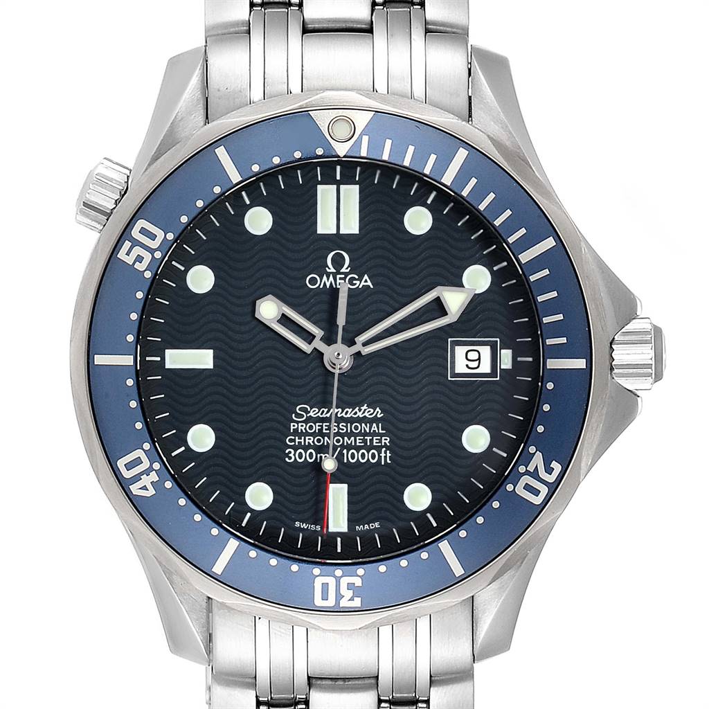 This image shows a front view of the Omega Seamaster 2531.80.00 Men
s Stainless Steel Blue Dial 2531.80.00 Men
s Stainless Steel Blue Dial watch, highlighting the dial, bezel, and bracelet.