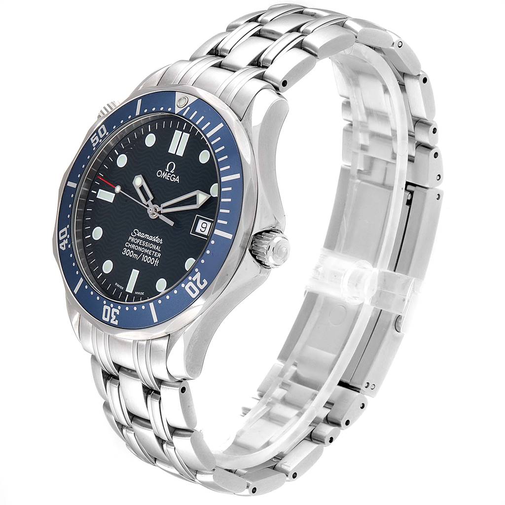 The image shows an Omega Seamaster 2531.80.00 Men
s Stainless Steel Blue Dial 2531.80.00 Men
s Stainless Steel Blue Dial watch at a slight angle, highlighting its blue dial, bezel, and stainless steel bracelet.