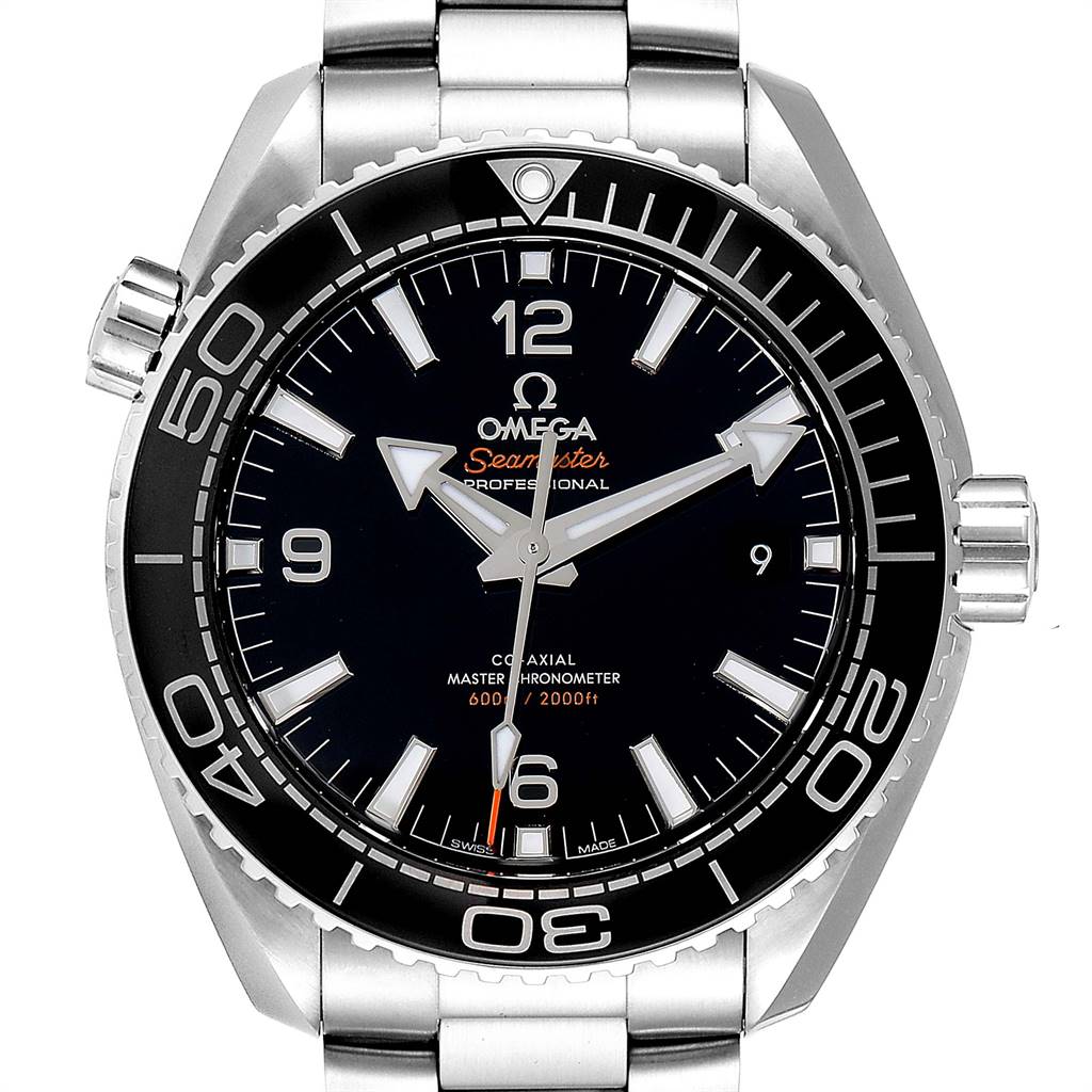 The image shows a front view of the Omega Planet Ocean 215.30.44.21.01.001 Men
s Stainless Steel Black Dial 215.30.44.21.01.001 Men
s Stainless Steel Black Dial watch, highlighting the dial, bezel, and part of the stainless steel bracelet.