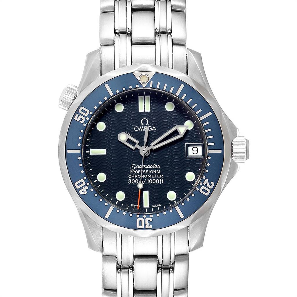 This Omega Seamaster 2551.80.00 Men
s Stainless Steel Blue Dial 2551.80.00 Men
s Stainless Steel Blue Dial watch is shown from the front, highlighting the dial, bezel, hands, and part of the bracelet.