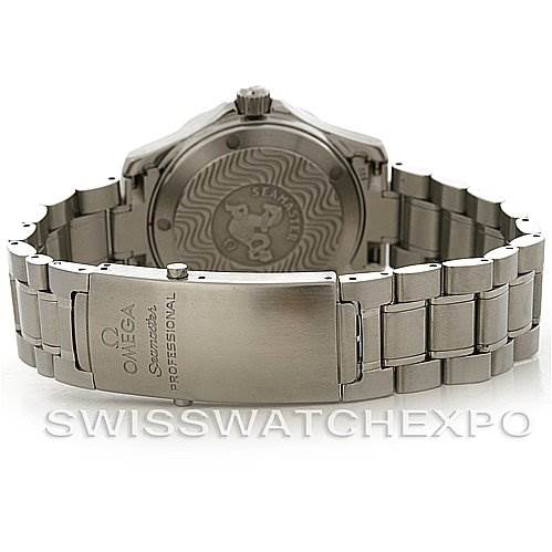 The image shows the back and clasp of an Omega Seamaster 22538000 Stainless Steel Blue Dial 22538000 Stainless Steel Blue Dial watch, highlighting its stainless steel bracelet and engraved case back.