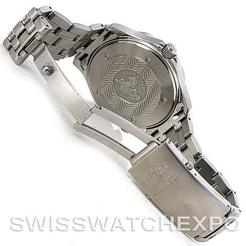 The image shows the back view of an Omega Seamaster 2065.80 Men
s Stainless Steel Blue Dial 2065.80 Men
s Stainless Steel Blue Dial watch with an open clasp.