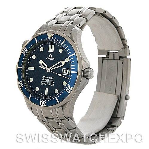 The image shows a side-angle view of an Omega Seamaster 2531.80.00 Men
s Stainless Steel Blue Dial 2531.80.00 Men
s Stainless Steel Blue Dial watch, highlighting its blue dial, bezel, and metal bracelet.