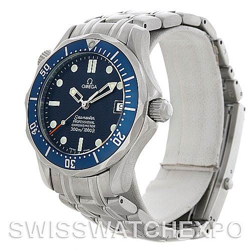 This is an angled view showcasing the Omega Seamaster 2422.80.00 Men's Stainless Steel Blue Dial 2422.80.00 Men's Stainless Steel Blue Dial watch's face, bezel, crown, and stainless steel bracelet.