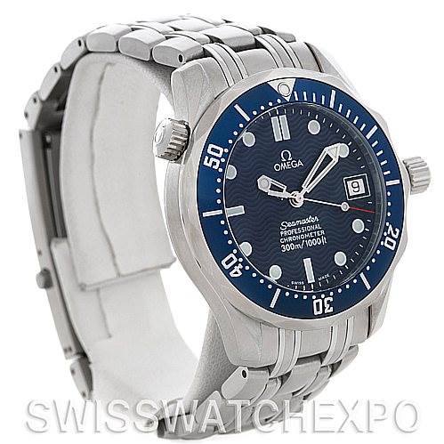 The image shows an Omega Seamaster 2562.80.00 Men's Stainless Steel Blue Dial 2562.80.00 Men's Stainless Steel Blue Dial watch at a slight angle, highlighting the bezel, dial, bracelet, and part of the clasp.