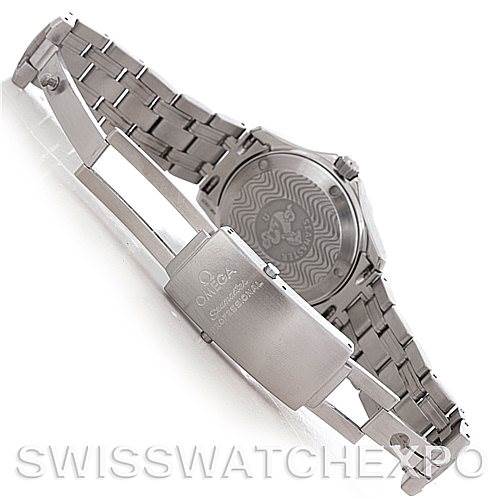 The image shows the back and partially open clasp of an Omega Seamaster 2562.80.00 Men
s Stainless Steel Blue Dial 2562.80.00 Men
s Stainless Steel Blue Dial watch, highlighting the bracelet and case back.