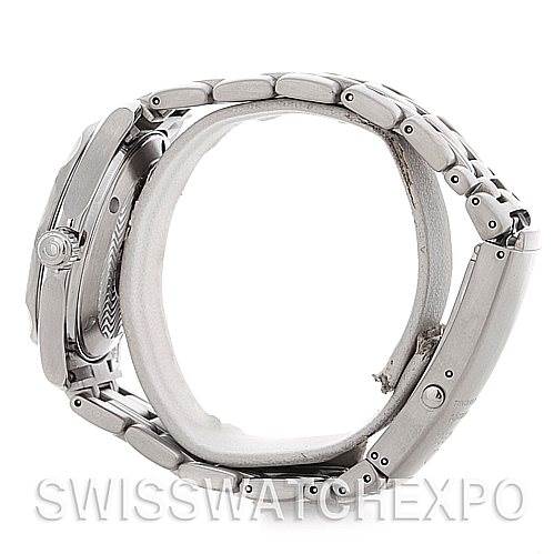 The image shows a side profile of the Omega Seamaster 2562.80.00 Men's Stainless Steel Blue Dial 2562.80.00 Men's Stainless Steel Blue Dial, highlighting the bracelet and case side.