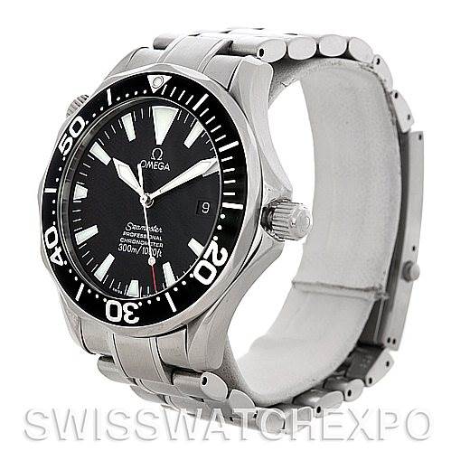 The image shows a side angle of an Omega Seamaster 2254.50.00 Men
s Stainless Steel Black Dial 2254.50.00 Men
s Stainless Steel Black Dial watch, highlighting its dial, bezel, crown, and stainless steel bracelet.