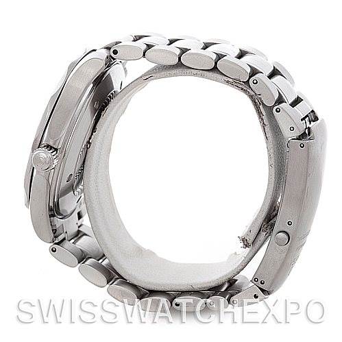 This image shows a side view of an Omega Seamaster 2254.50.00 Men
s Stainless Steel Black Dial 2254.50.00 Men
s Stainless Steel Black Dial watch, highlighting the case, crown, and metal bracelet.