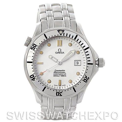 The image shows a front view of an Omega Seamaster Men
s Stainless Steel White Dial Men
s Stainless Steel White Dial watch, displaying the dial, bezel, crown, bracelet, and date window.