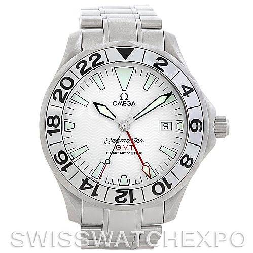 The image shows a front view of the Omega Seamaster 2538.20.00 Men
s Stainless Steel White Dial 2538.20.00 Men
s Stainless Steel White Dial GMT Chronometer watch, featuring its dial, bezel, and bracelet.