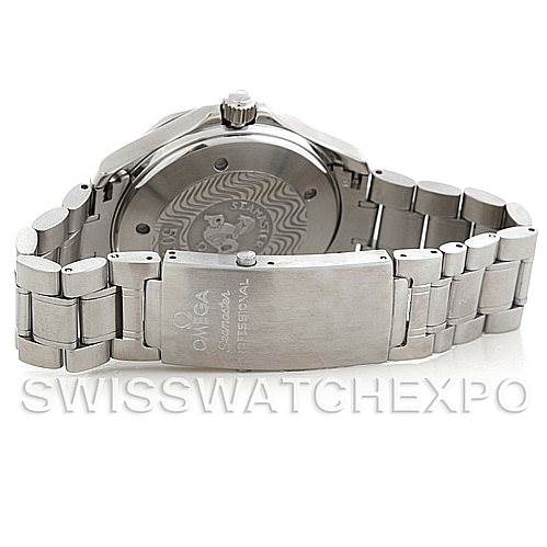 The image shows the back view of the Omega Seamaster 2234.50.00 Men
s Stainless Steel Black Dial 2234.50.00 Men
s Stainless Steel Black Dial watch, focusing on the case back and metal bracelet with clasp.