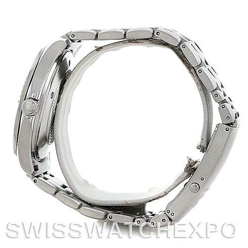 The image shows a side view of the Omega Seamaster 2532.80.00 Men
s Stainless Steel Grey Dial 2532.80.00 Men
s Stainless Steel Grey Dial watch, highlighting its case, crown, bezel, and metal bracelet.