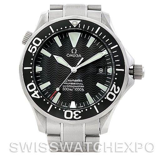 This image shows the front view of an Omega Seamaster 2254.50.00 Men
s Stainless Steel Black Dial 2254.50.00 Men
s Stainless Steel Black Dial watch, highlighting its face, bezel, and bracelet.