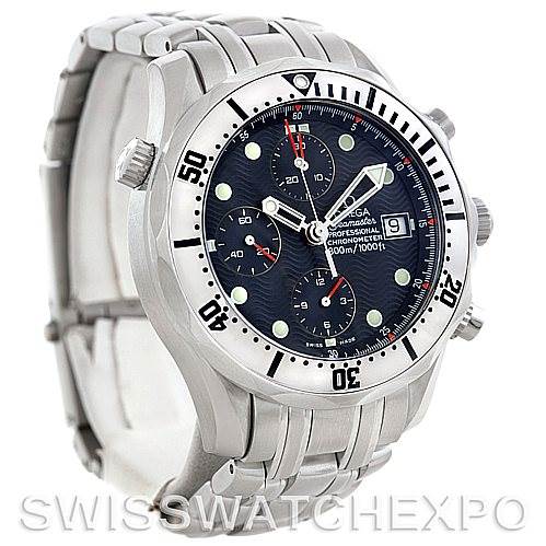 This image shows a side-angle view of an Omega Seamaster 2598.80.00 Men
s Stainless Steel Blue Dial 2598.80.00 Men
s Stainless Steel Blue Dial watch, highlighting the face, bezel, and metal bracelet.