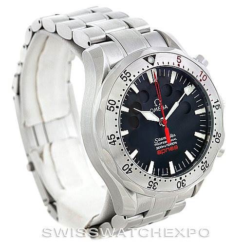 The image shows the Omega Seamaster 2595.50.00 Men
s Stainless Steel Black Dial 2595.50.00 Men
s Stainless Steel Black Dial watch at a three-quarter angle, highlighting its bezel, dial, bracelet, and crown.