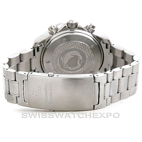 This image shows the back view of the Omega Seamaster 2595.50.00 Men
s Stainless Steel Black Dial 2595.50.00 Men
s Stainless Steel Black Dial watch, highlighting its clasp, bracelet, and case back with engraving.