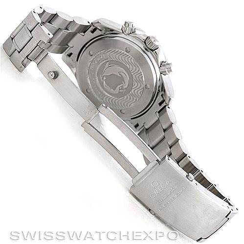 The image shows the back case and open clasp of an Omega Seamaster 2595.50.00 Men
s Stainless Steel Black Dial 2595.50.00 Men
s Stainless Steel Black Dial watch, highlighting the bracelet and clasp details.