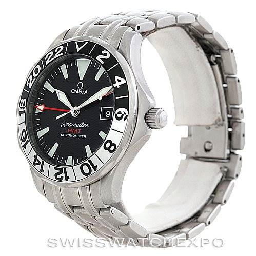 The image shows a side angle of the Omega Seamaster 2234.50.00 Men
s Stainless Steel Black Dial 2234.50.00 Men
s Stainless Steel Black Dial watch, displaying its bracelet, bezel, dial, and crown.