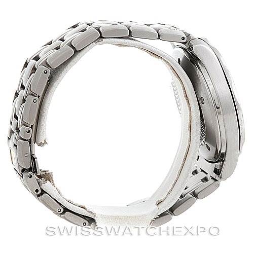 This image shows a side profile of the Omega Seamaster 2234.50.00 Men
s Stainless Steel Black Dial 2234.50.00 Men
s Stainless Steel Black Dial watch, highlighting the bracelet and the edge of the watch case.