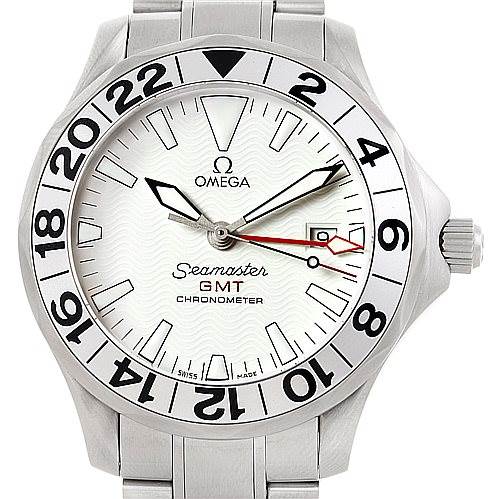 The image shows the front view of an Omega Seamaster 2538.20.00 Men
s Stainless Steel White Dial 2538.20.00 Men
s Stainless Steel White Dial GMT Chronometer watch, highlighting the dial, hands, and bezel.