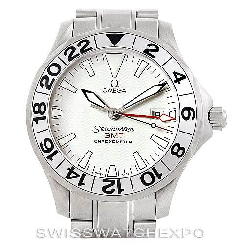 The image shows a front view of an Omega Seamaster 2538.20.00 Men
s Stainless Steel White Dial 2538.20.00 Men
s Stainless Steel White Dial GMT Chronometer, displaying the dial, bezel, and part of the bracelet.