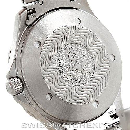 The image shows the stainless steel case back of an Omega Seamaster 2538.20.00 Men
s Stainless Steel White Dial 2538.20.00 Men
s Stainless Steel White Dial watch, featuring the engraved Seamaster logo.