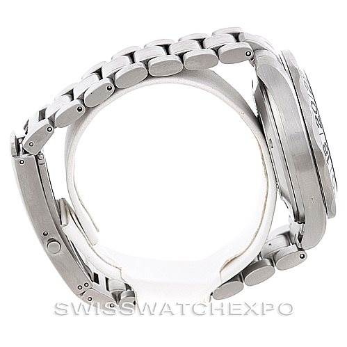 The image shows a side view of an Omega Seamaster 2538.20.00 Men
s Stainless Steel White Dial 2538.20.00 Men
s Stainless Steel White Dial watch, highlighting the bracelet and case sides.