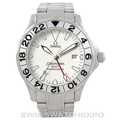 This image shows a front view of an Omega Seamaster 2538.20.00 Men
s Stainless Steel White Dial 2538.20.00 Men
s Stainless Steel White Dial GMT watch, highlighting the dial, bezel, bracelet, and crown.