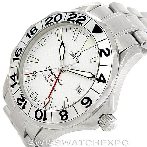 The image shows a 3/4 angled view of an Omega Seamaster 2538.20.00 Men
s Stainless Steel White Dial 2538.20.00 Men
s Stainless Steel White Dial watch, highlighting the face, bezel, crown, and metal bracelet.