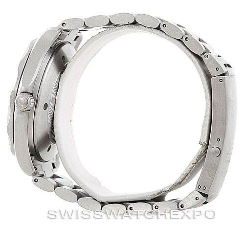 This side profile view displays the case and bracelet of the Omega Seamaster 2538.20.00 Men
s Stainless Steel White Dial 2538.20.00 Men
s Stainless Steel White Dial watch.