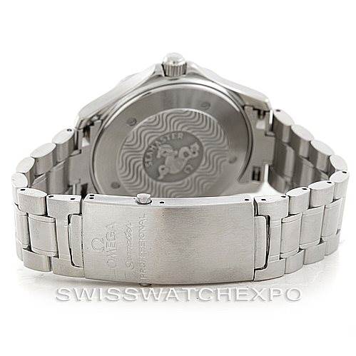 The image shows the back and clasp of an Omega Seamaster 2254.50.00 Men
s Stainless Steel Black Dial 2254.50.00 Men
s Stainless Steel Black Dial watch.