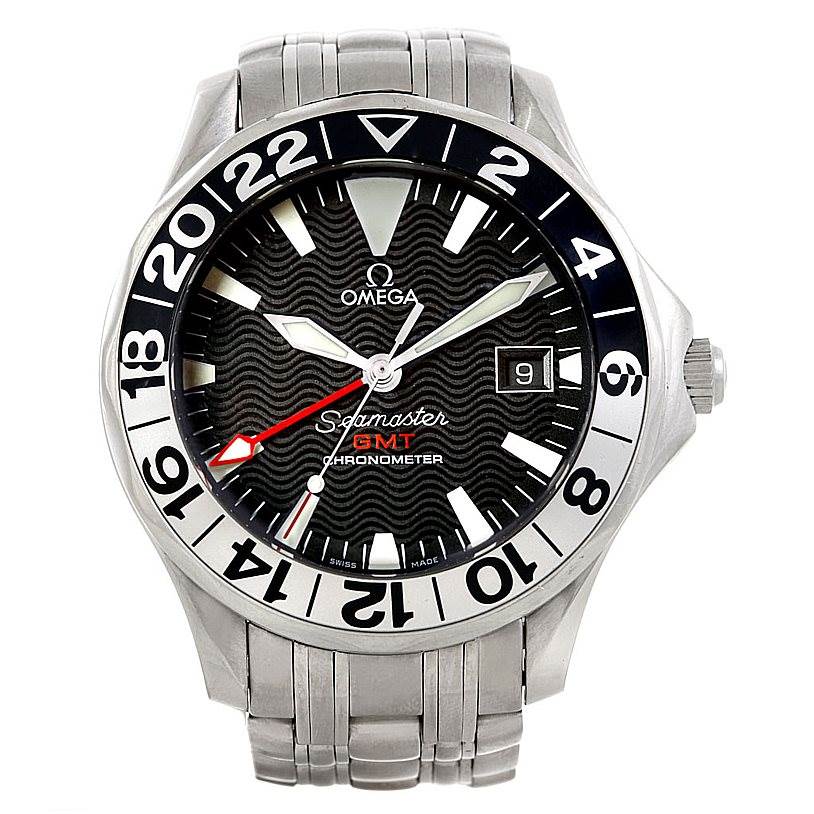 The image shows a front view of the Omega Seamaster 2234.50.00 Men
s Stainless Steel Black Dial 2234.50.00 Men
s Stainless Steel Black Dial GMT Chronometer watch, highlighting its black dial, date window, and metal bracelet.