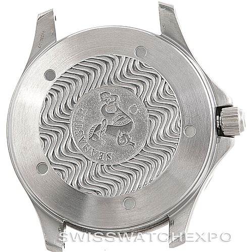 The image shows the case back and crown of an Omega Seamaster 2538.20.00 Men
s Stainless Steel White Dial 2538.20.00 Men
s Stainless Steel White Dial watch, highlighting the engraved design.
