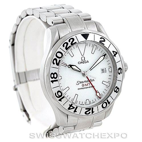 The image shows a front-angle view of an Omega Seamaster 2538.20.00 Men
s Stainless Steel White Dial 2538.20.00 Men
s Stainless Steel White Dial GMT watch, highlighting the dial, bezel, and bracelet.