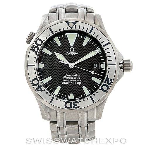 The image shows a front view of an Omega Seamaster 2031.50.00 Men
s Titanium Black Dial 2031.50.00 Men
s Titanium Black Dial watch, highlighting its face, bezel, and bracelet.