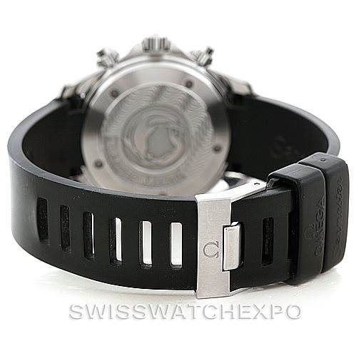 The image shows the back view of an Omega Seamaster 2595.30.00 Men
s Stainless Steel Black Dial 2595.30.00 Men
s Stainless Steel Black Dial watch, focusing on the case back, black strap, and clasp.