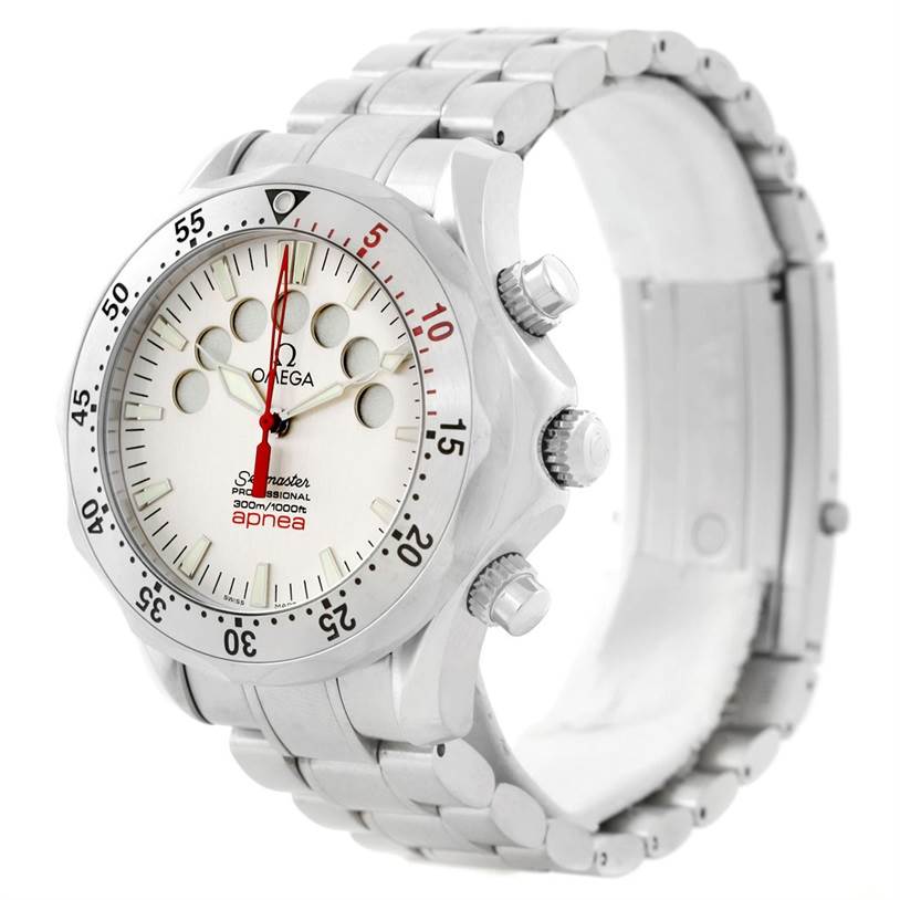 The image shows an Omega Seamaster 2595.30.00 Men
s Stainless Steel Silver Dial 2595.30.00 Men
s Stainless Steel Silver Dial watch from a front-right angle, highlighting the bezel, dial, crown, and bracelet.