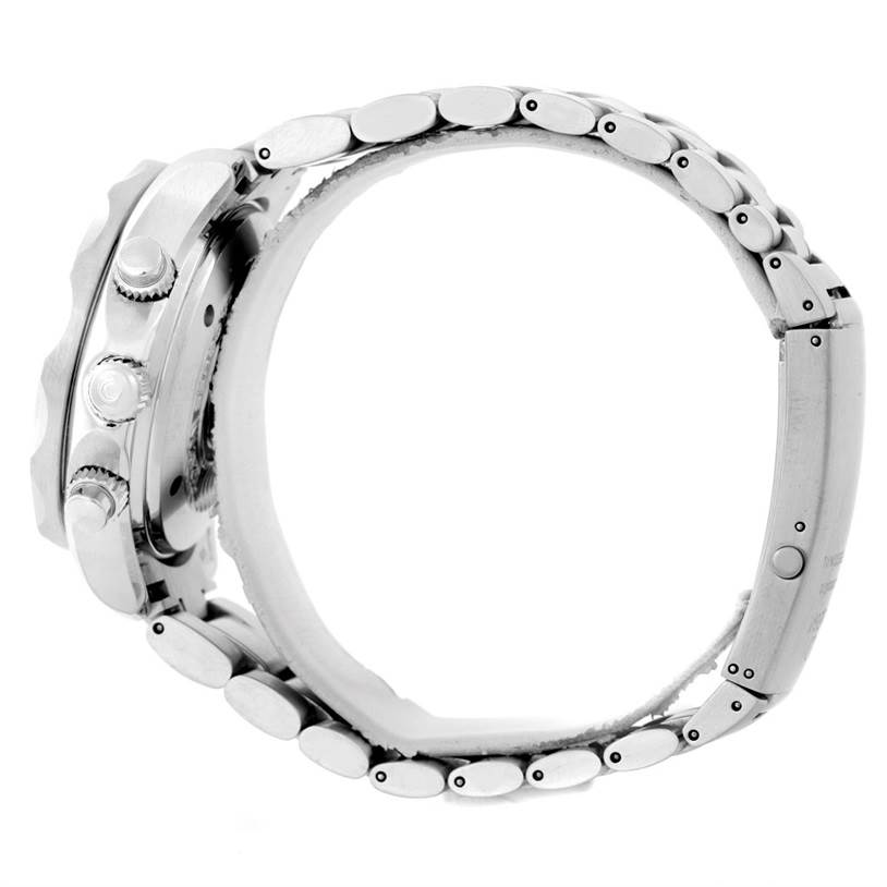 This Omega Seamaster 2595.30.00 Men
s Stainless Steel Silver Dial 2595.30.00 Men
s Stainless Steel Silver Dial watch is shown from a side angle, highlighting its case and metal bracelet links.