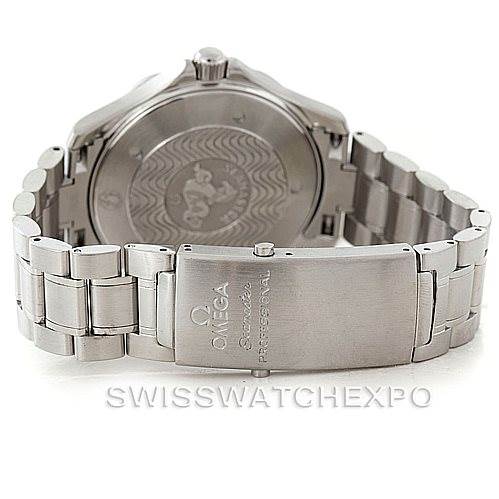 The image shows the back view of an Omega Seamaster 2264.50.00 Men
s Stainless Steel Black Dial 2264.50.00 Men
s Stainless Steel Black Dial watch, focusing on the case back and the metal bracelet clasp.