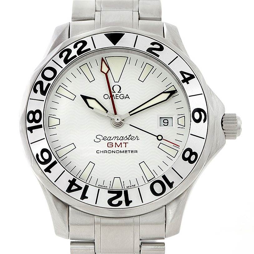 The Omega Seamaster 2538.20.00 Men
s Stainless Steel White Dial 2538.20.00 Men
s Stainless Steel White Dial GMT watch is shown from a front angle, displaying the dial, bezel, and part of the bracelet.