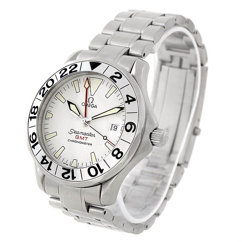The Omega Seamaster 2538.20.00 Men
s Stainless Steel White Dial 2538.20.00 Men
s Stainless Steel White Dial watch is shown at a three-quarter angle, displaying the face, bracelet, crown, and bezel.