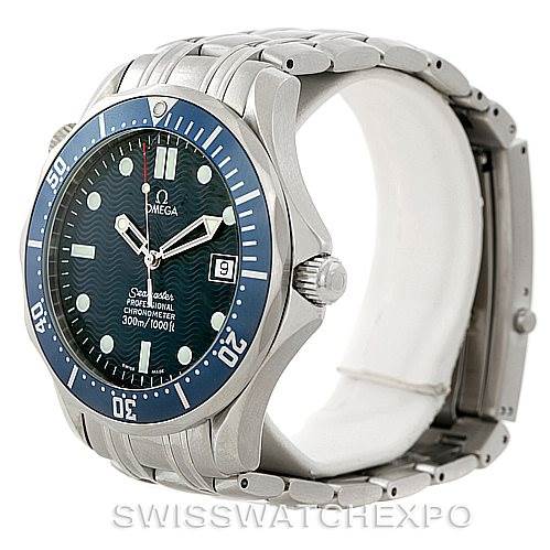 The image shows an Omega Seamaster 2531.80.00 Men
s Stainless Steel Blue Dial 2531.80.00 Men
s Stainless Steel Blue Dial watch at a slight angle, highlighting the face, bezel, and metal bracelet.